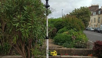 Lamp Post Villa front garden