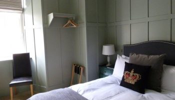 edgar town house panel crown