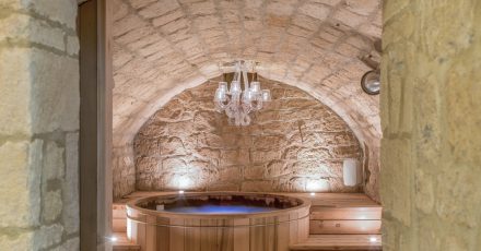 indoor hot tub spa 15